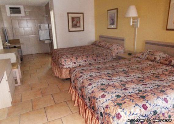 Rodeway Inn Лас-Вегас Экстерьер фото